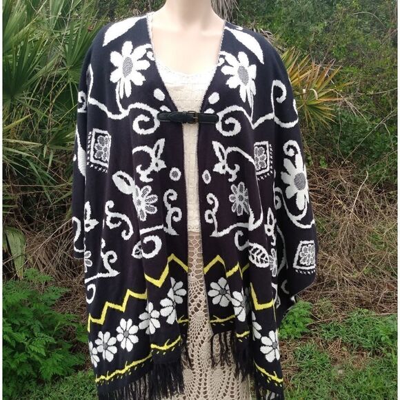 NWOT SNAILS & CINNAMON Black/White/Yellow Floral Cardigan Jacket/Wrap w/Buckle - Picture 12 of 13